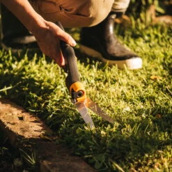 Fiskars Rasenkantenschere -Stihl Pflanzen Verkauf 0920300308 FISKARS Rasenkantenschere 3 107006